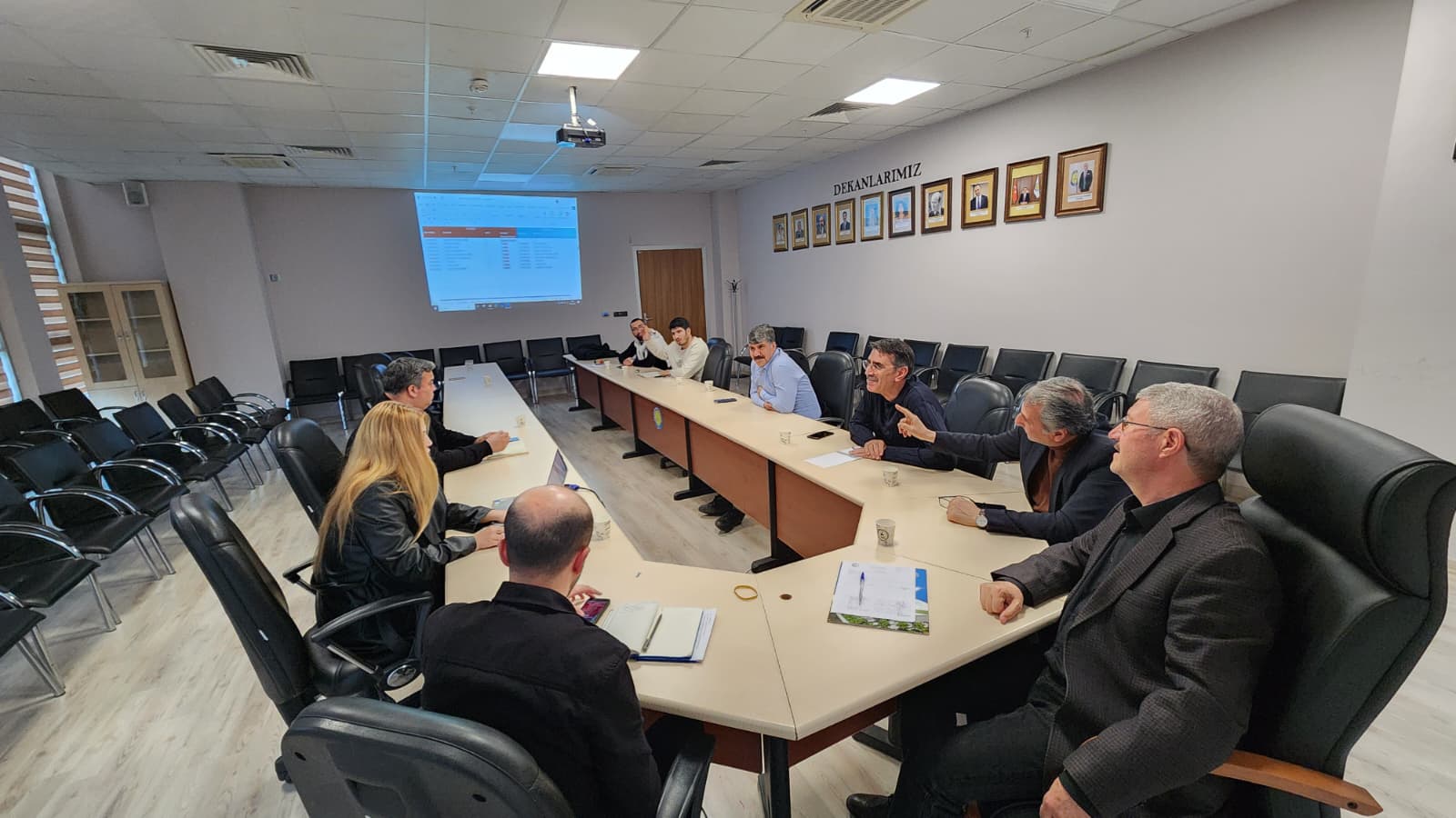 Kamu Yönetimi Bölümü’nde Çift Anadal (ÇAP) Hazırlık Çalışmaları Devam Ediyor